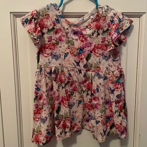 Posh Peanut flower short sleeve t-shirt. Size 18-24 months.